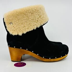 UGG Women's Lynnea Black Suede Wooden Heeled Sheepskin Cuff Boots 1955 Size 10